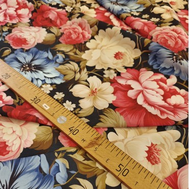 Плательный поплин с винтажным цветочным мотивом