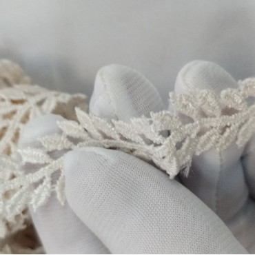 Кружево макраме узенькое белого цвета